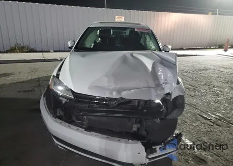 2017 Volkswagen Jetta Se z USA, uszkodzony, nr VIN 3VWDB7AJ8HM361011